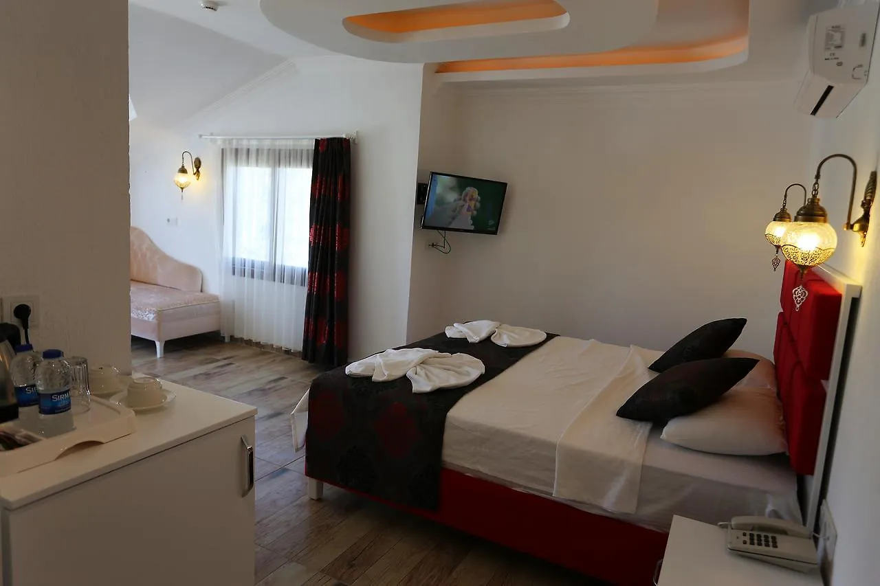 Q&S Cennet Life Hotel Fethiye